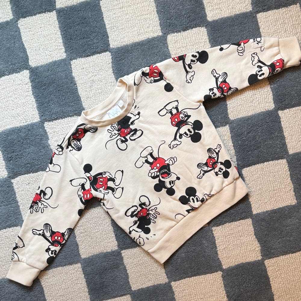 Disney Mickey Mouse Print Sweatshirt